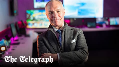 Tech boss 'felt like he was bribed' to move company from UK to .